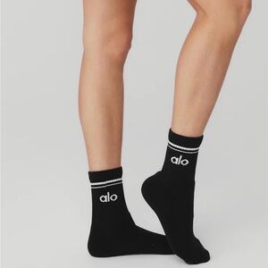ALO Yoga Black Athletic Socks for Men
